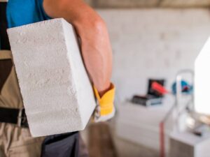 What to Look For in Licensed Contractors Near Me?